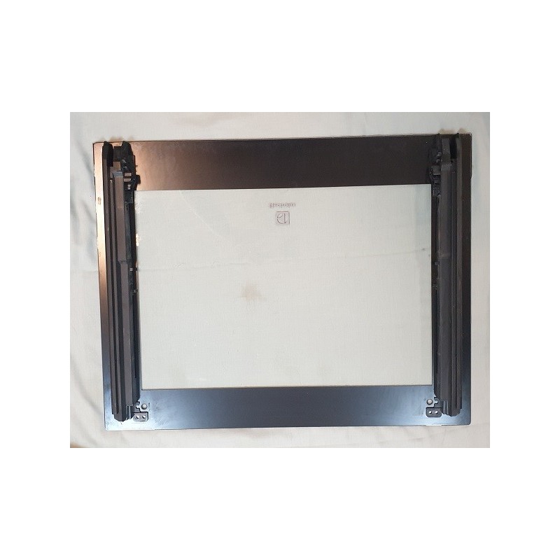 verre  pour porte de Four Electrolux