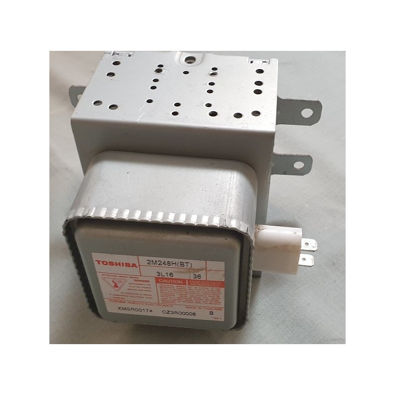 Magnétron pour four à micro-ondes De Dietrich - Brandt - Sauter