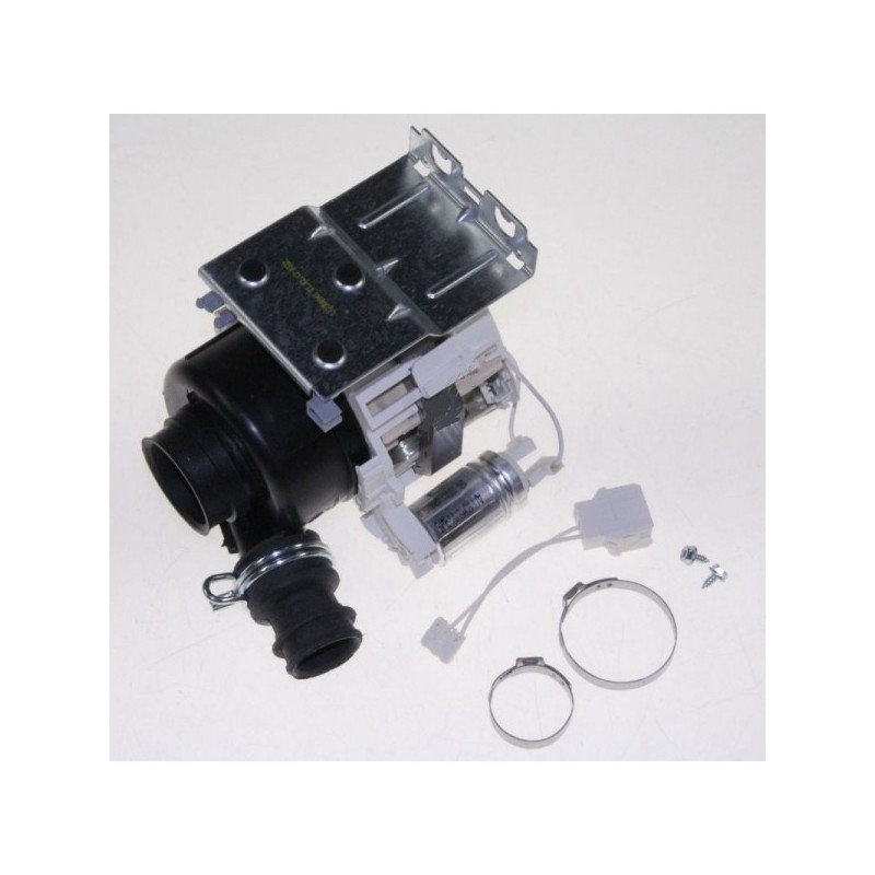 moteur de  lave-vaisselle whirlpool